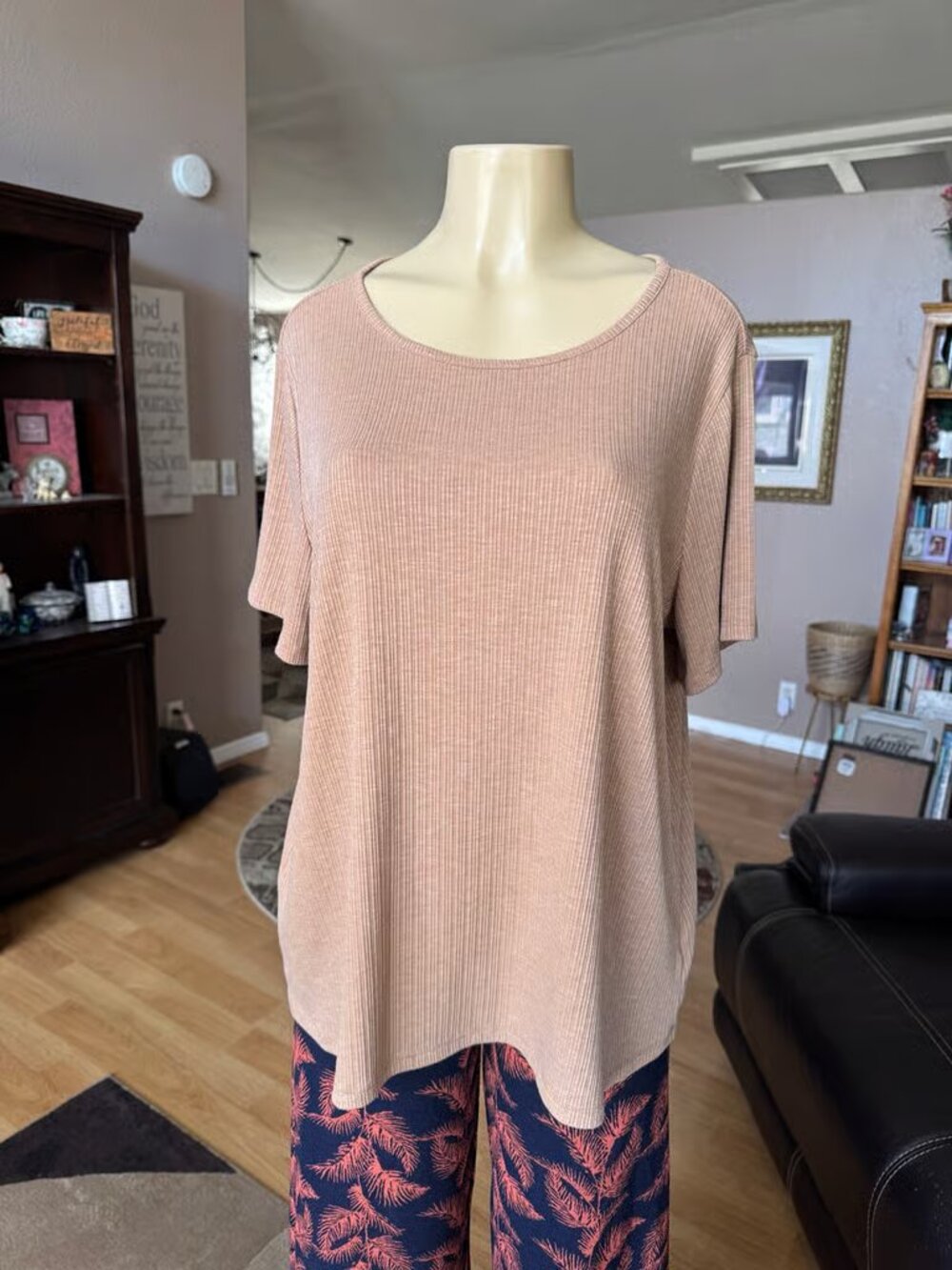 Old Navy Luxe ribbed tan short sleeve knit top